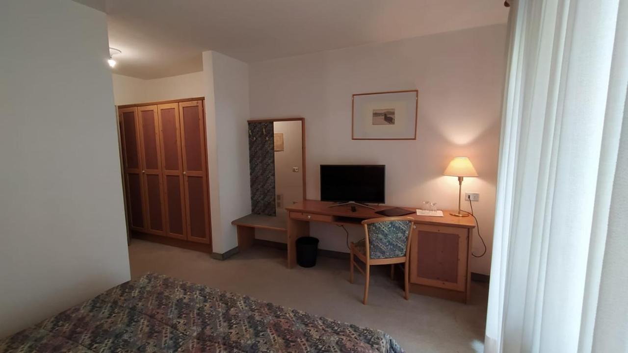 Hotel Villa Rosa Campitello di Fassa Exteriör bild